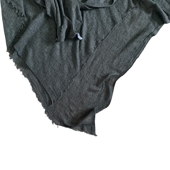 Evelyne Prelonge Faux Fur and Cashmere Square Stole or Shawl - Picture 4 of 8